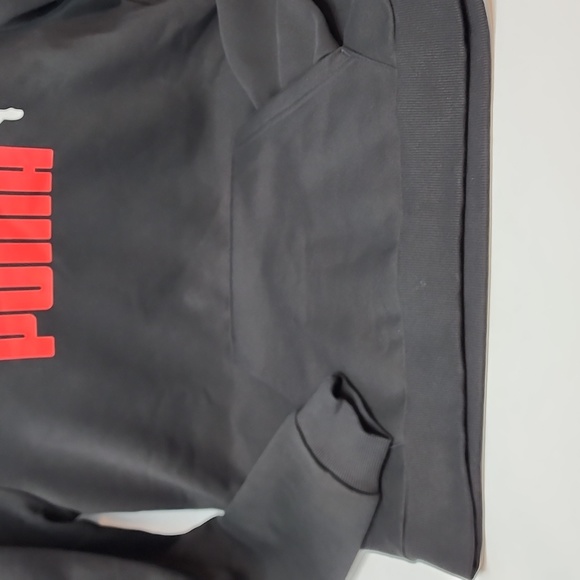 PUMA BLACK SWEATSHIRT WITH HOODIE, THE LOGO IS RED & WHITE, MEDIUM SIZE - Picture 8 of 10